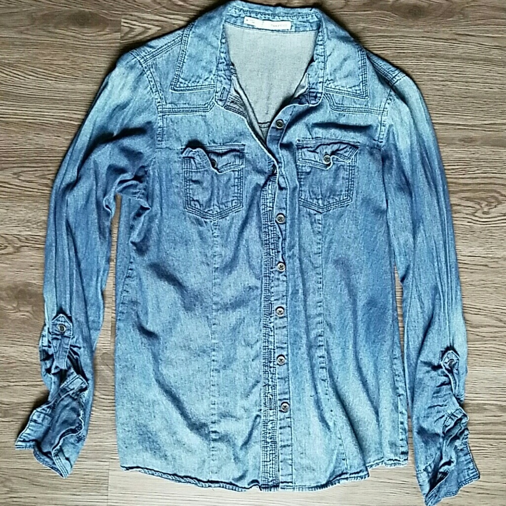 Maurices Button Down